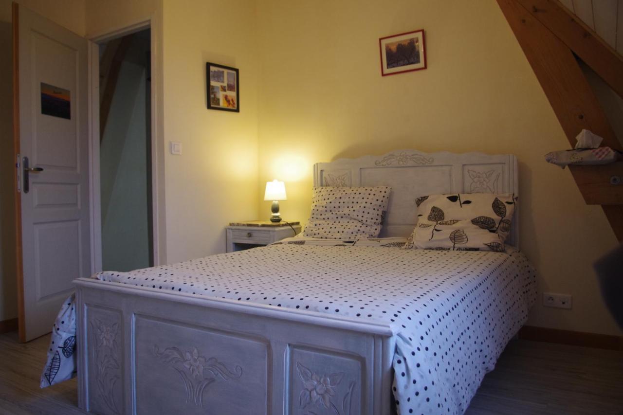 Bed and Breakfast Pesaulhé Monein Esterno foto