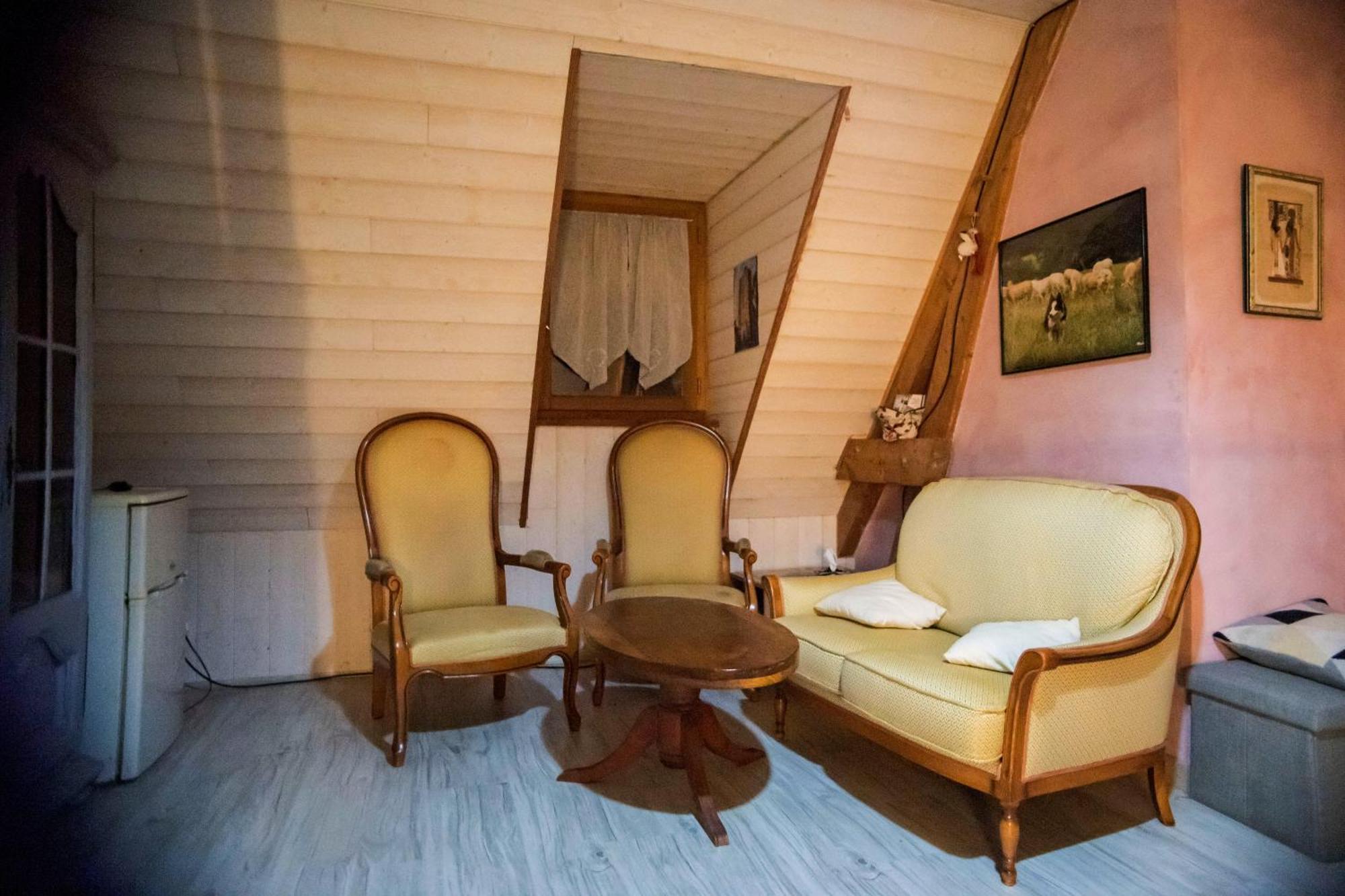 Bed and Breakfast Pesaulhé Monein Esterno foto